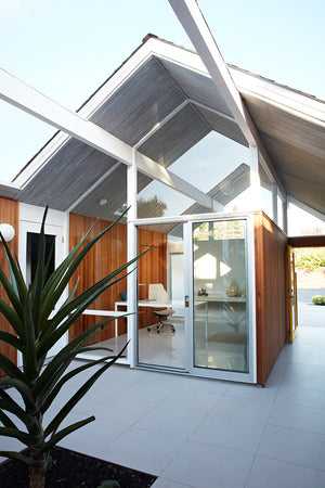 Same Bones, New Materials—A Double Gable Eichler Gets a Dashing Update
