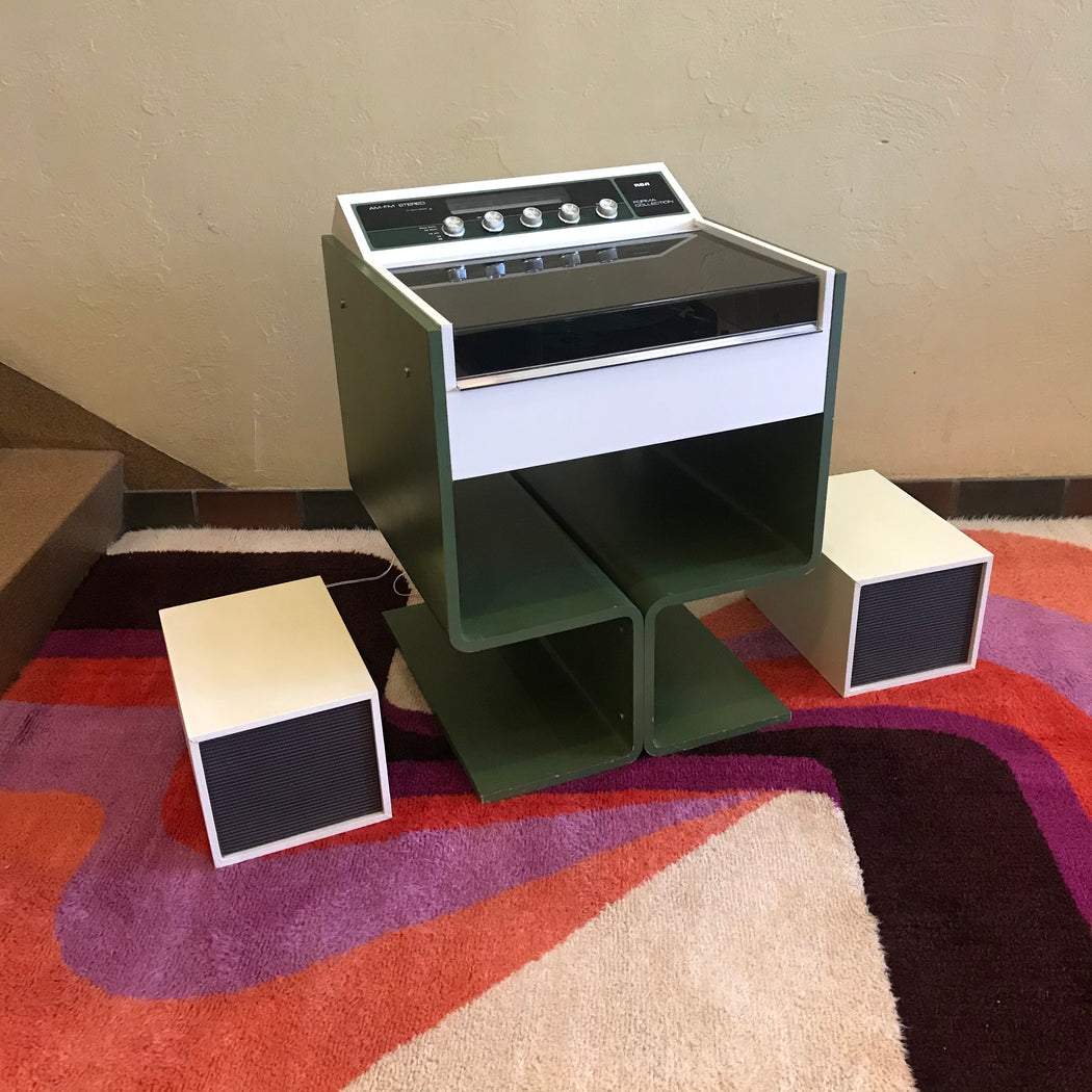 RCA 1970s Forma Stereo
