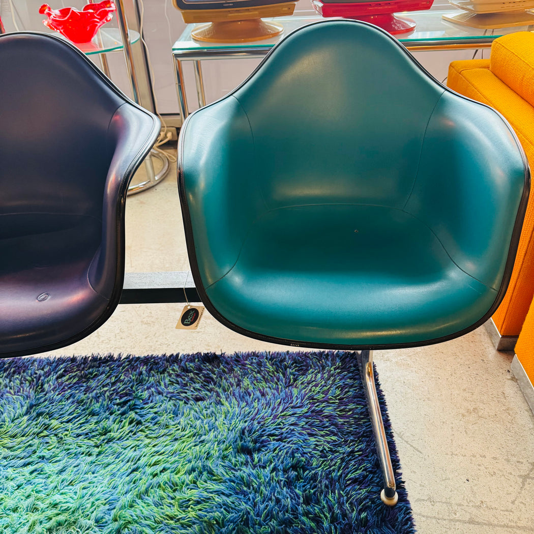 Herman Miller Eames Bench