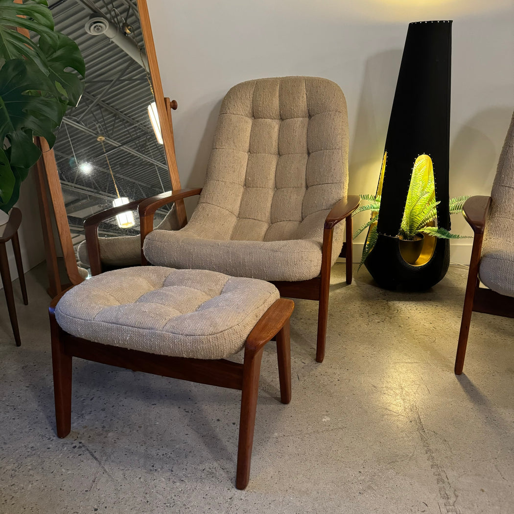 R. Huber Scoop Chair