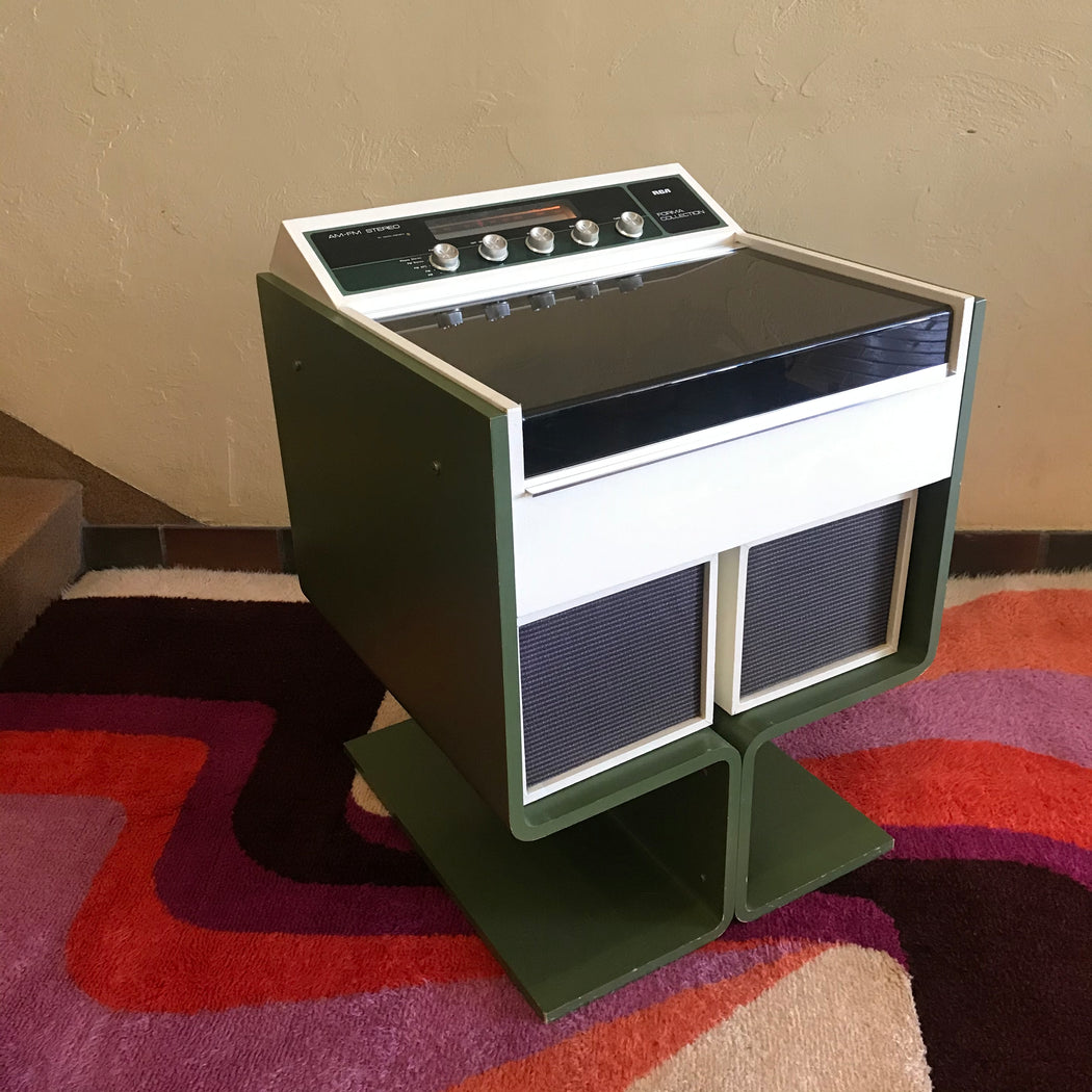 RCA 1970s Forma Stereo