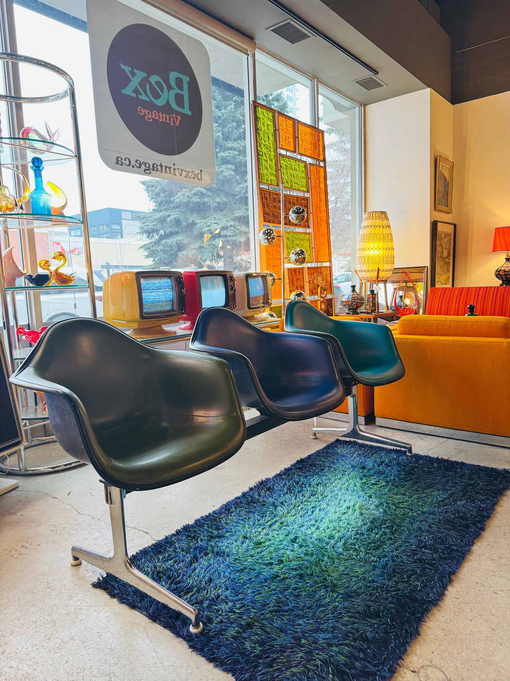 Herman Miller Eames Bench