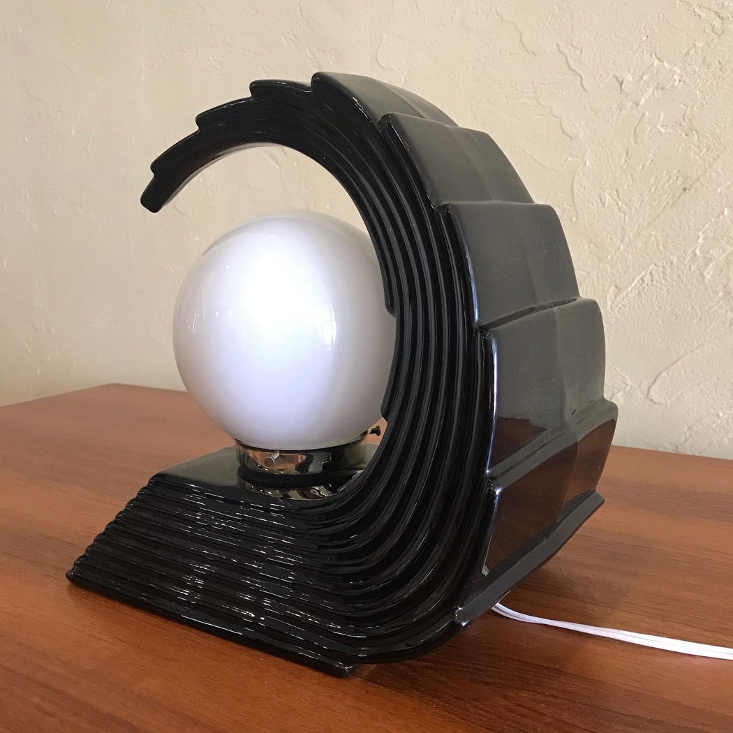 80s Deco Wave Lamp