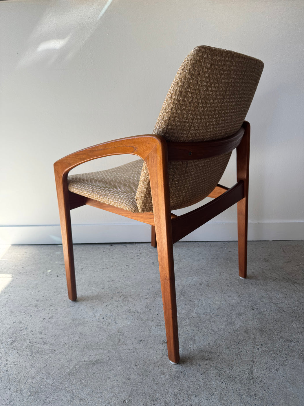 Set of 4 Teak Dining Chairs
