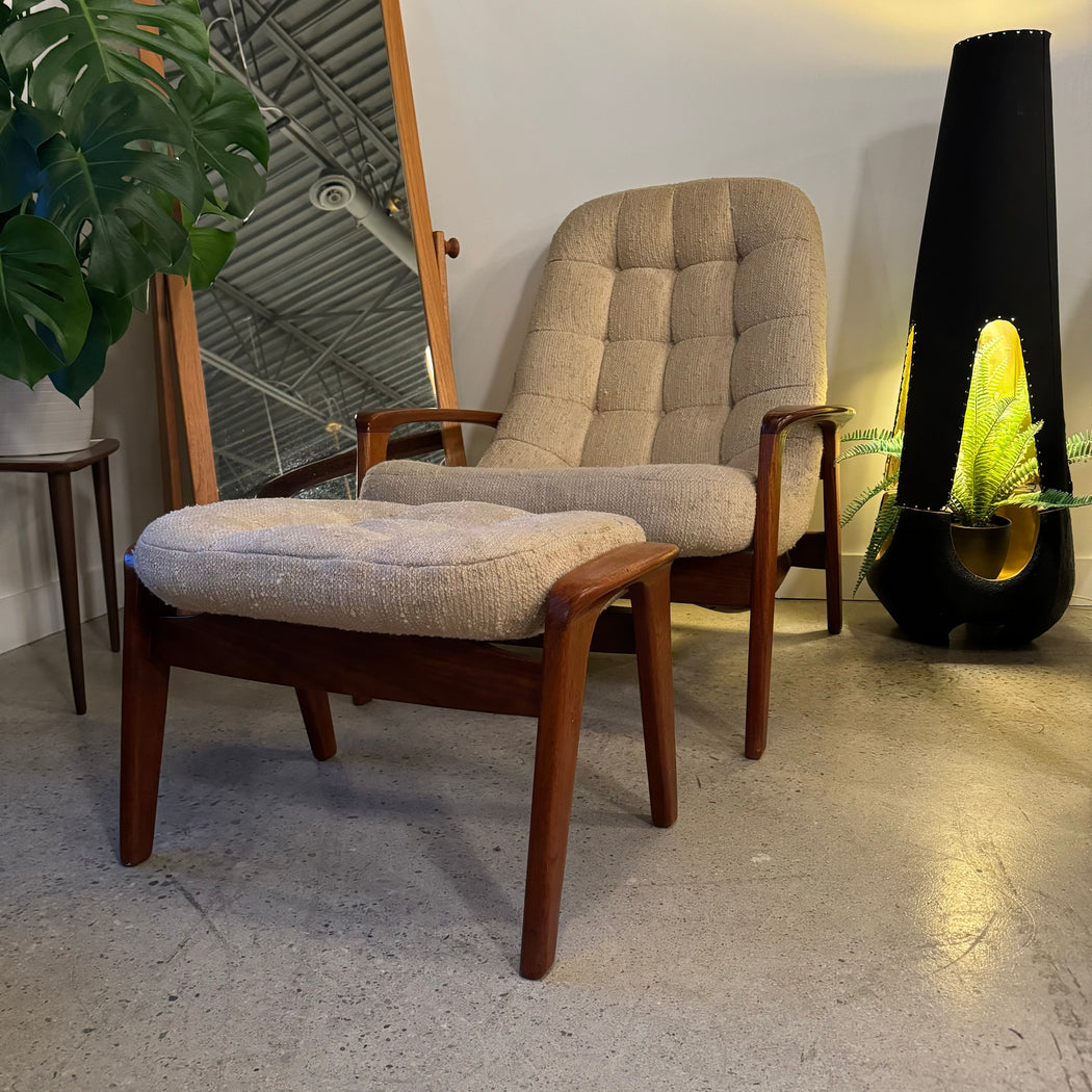 R. Huber Scoop Chair