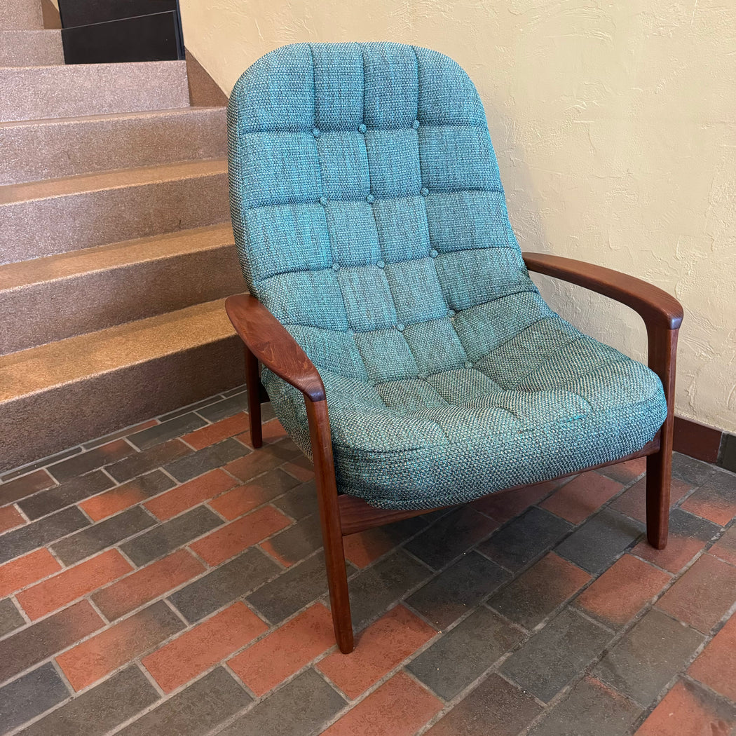 Teak Huber Scoop Chair