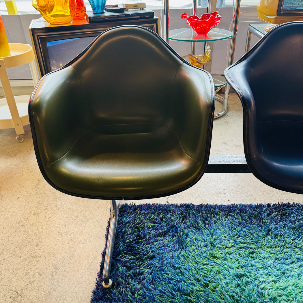 Herman Miller Eames Bench