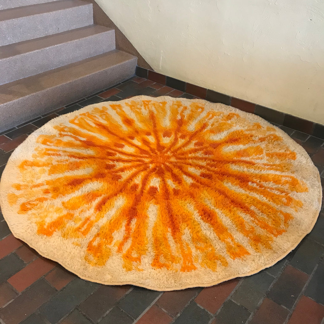 ON HOLD * Sunburst Rya Rug