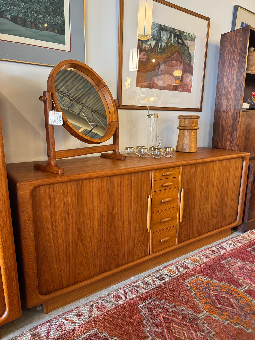 Dyrlund Dresser Credenza