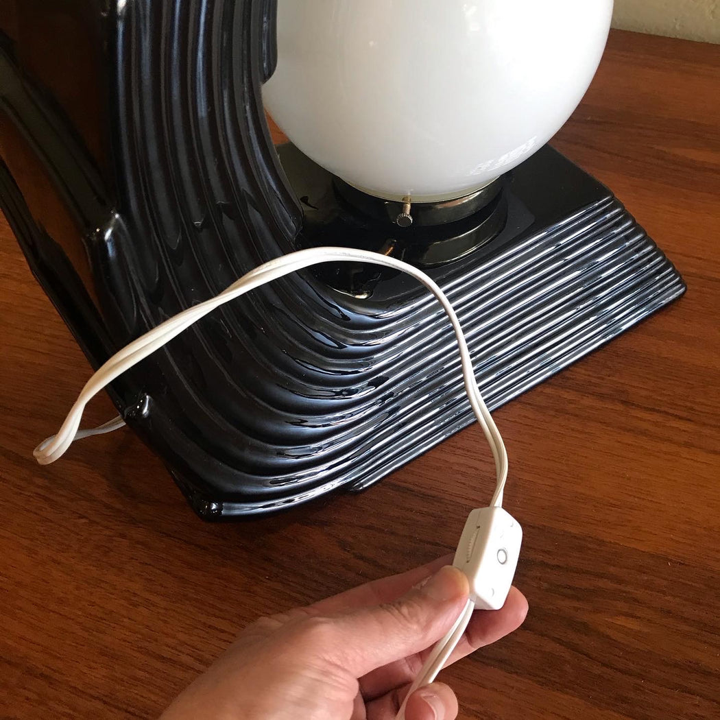 80s Deco Wave Lamp