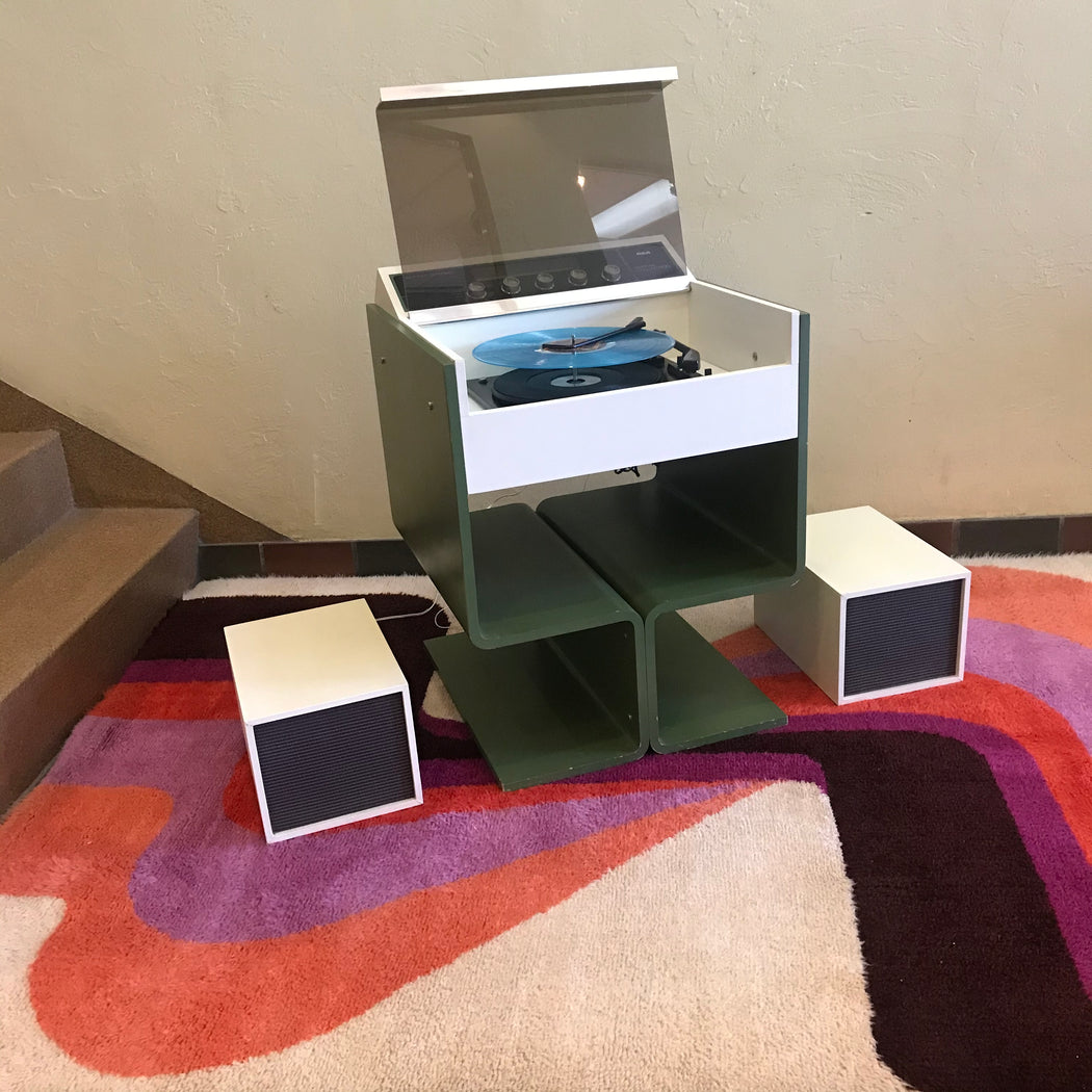 RCA 1970s Forma Stereo