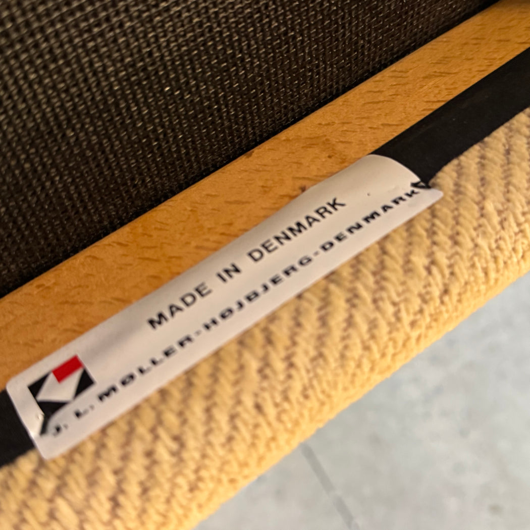 J.L. Moller Bench