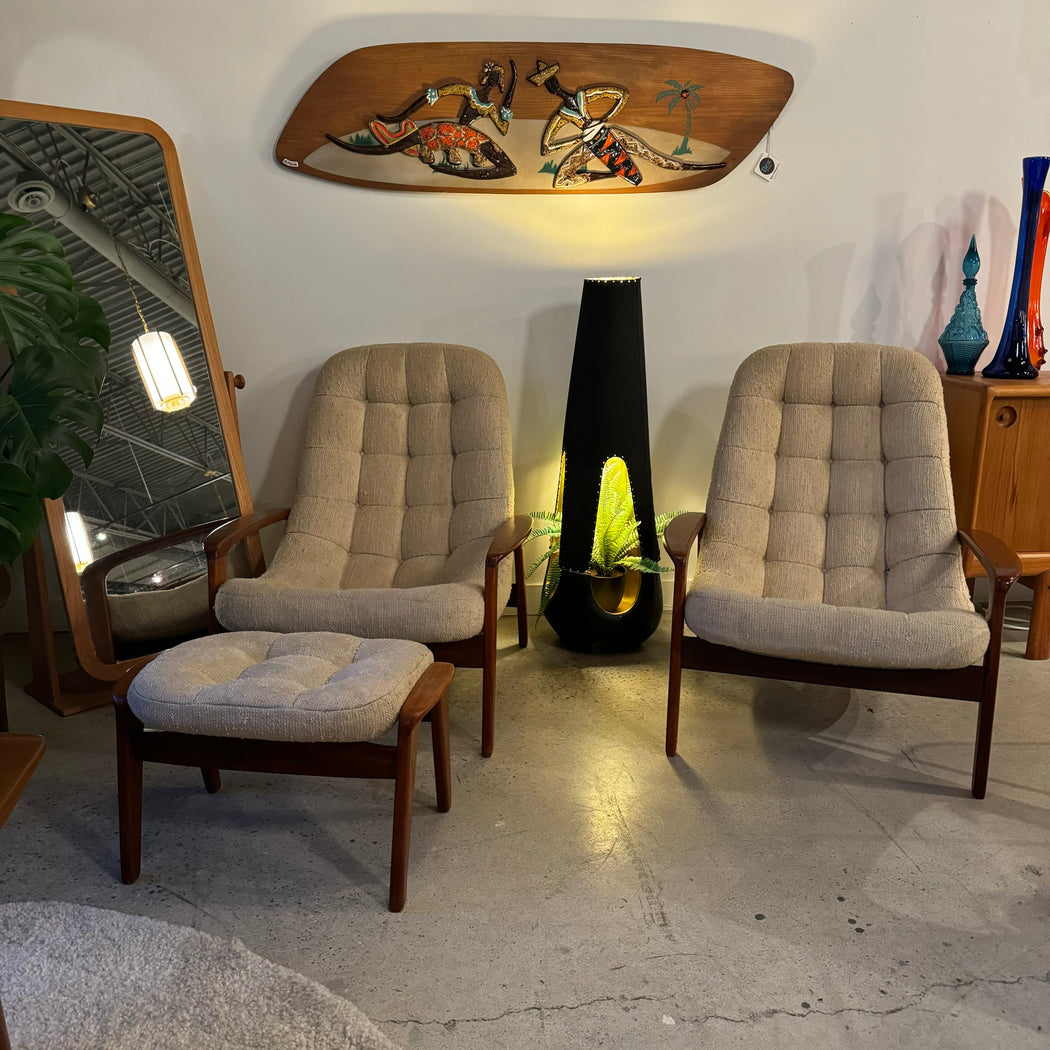 R. Huber Scoop Chair