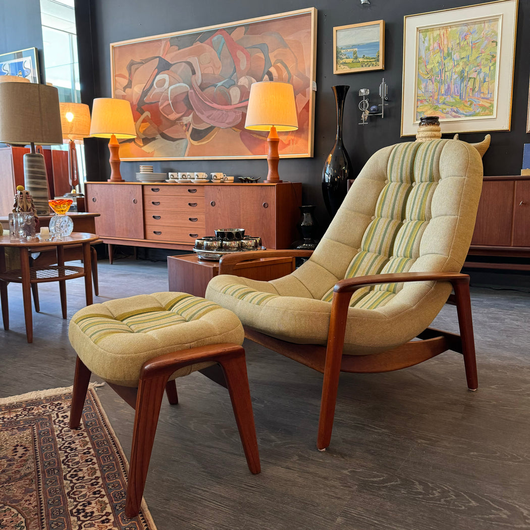 R. Huber Scoop Chair + Ottoman