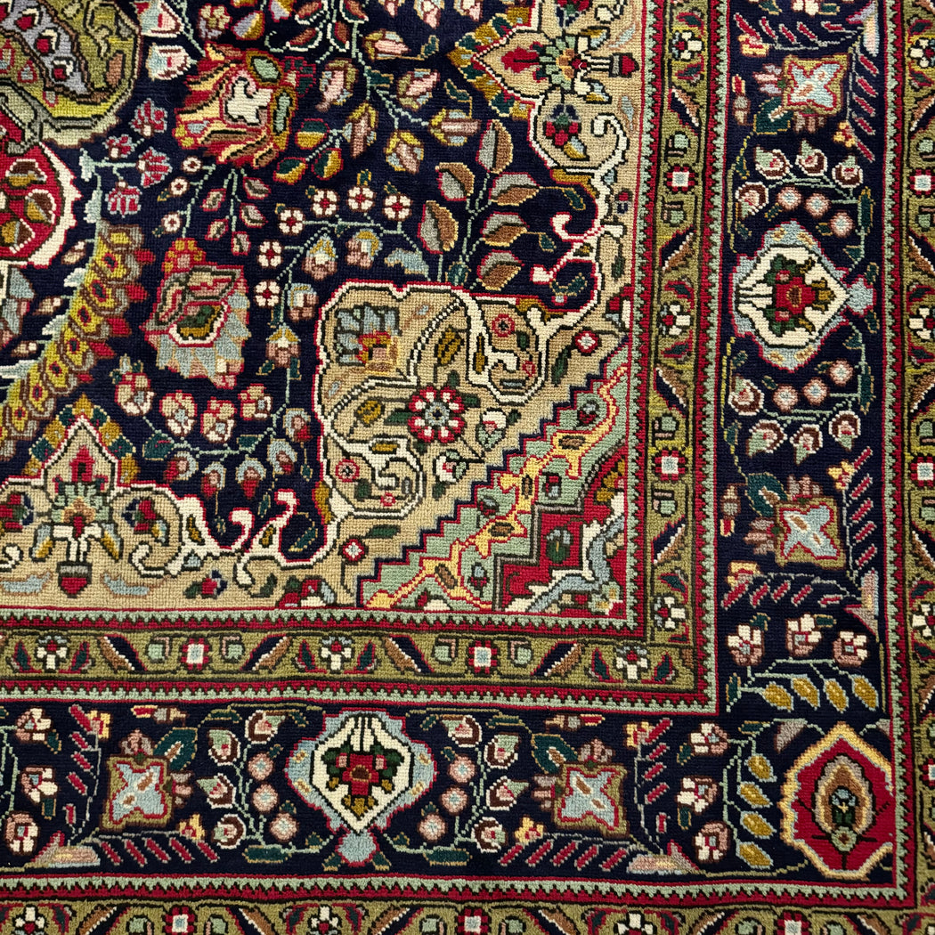 Tabriz Persian Rug 7’3 x 10’11