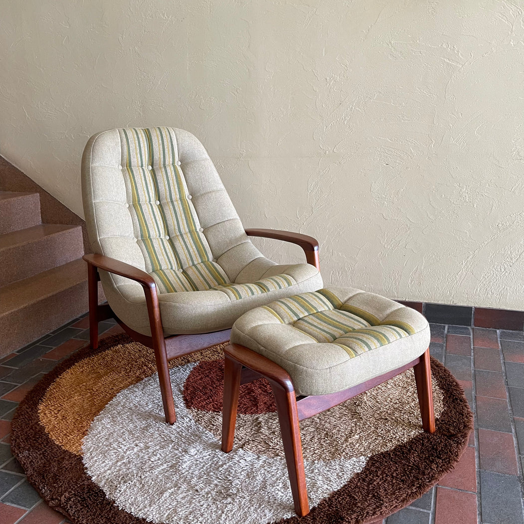 R. Huber Scoop Chair + Ottoman