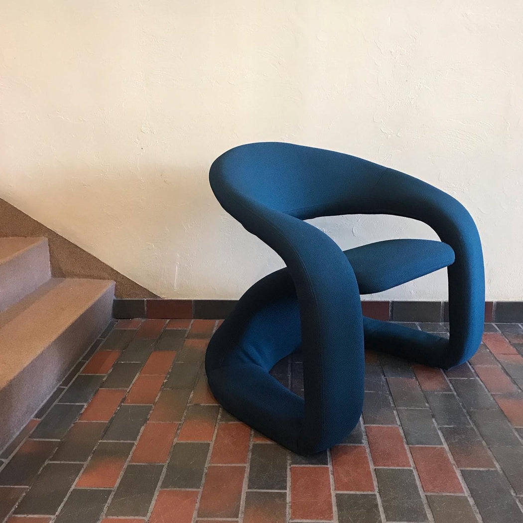 Teal Green Tongue Chair