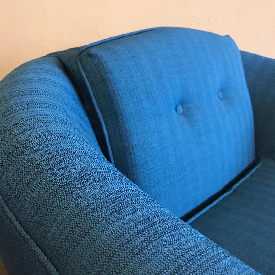SOLD • Midcentury Smiley Chair