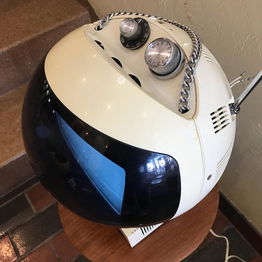 SOLD •JVC Videosphere TV