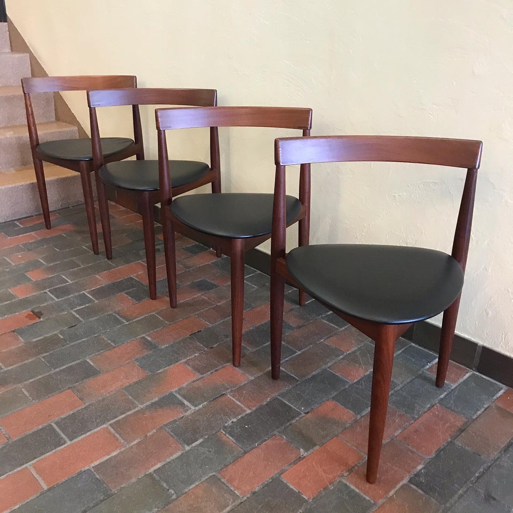 SOLD • Hans Olsen Roundette Dining Set