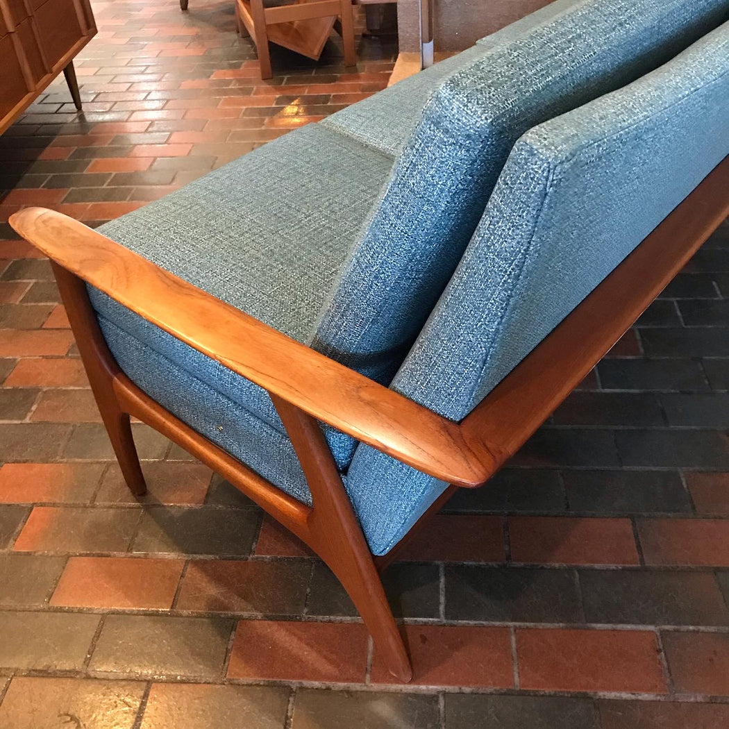Sold • R. Huber Atomic Sofa