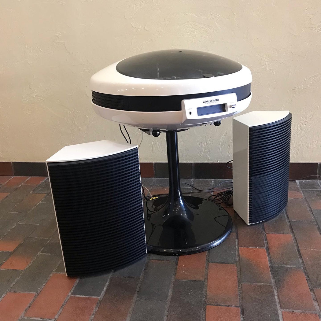 SOLD • 1970s Space Age Weltron 2005 Stereo