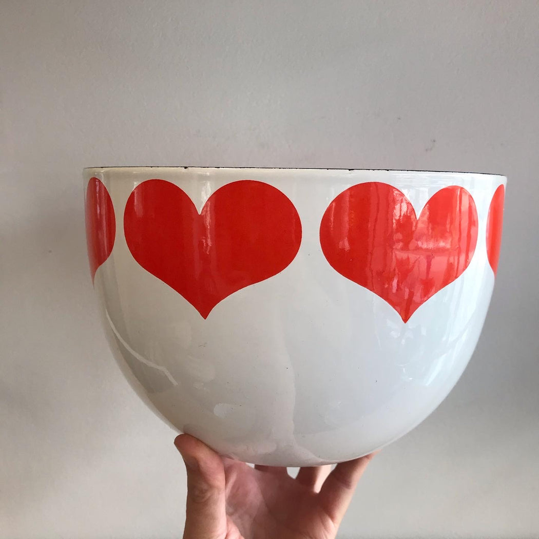 SOLD • Finel Arabia Heart Bowl