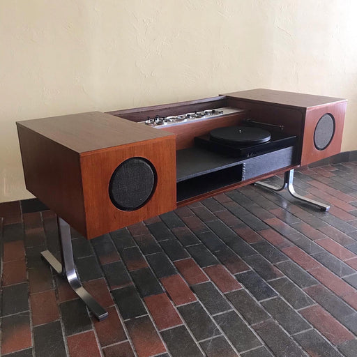 SOLD • Electrohome Circa 75 Stereo Console