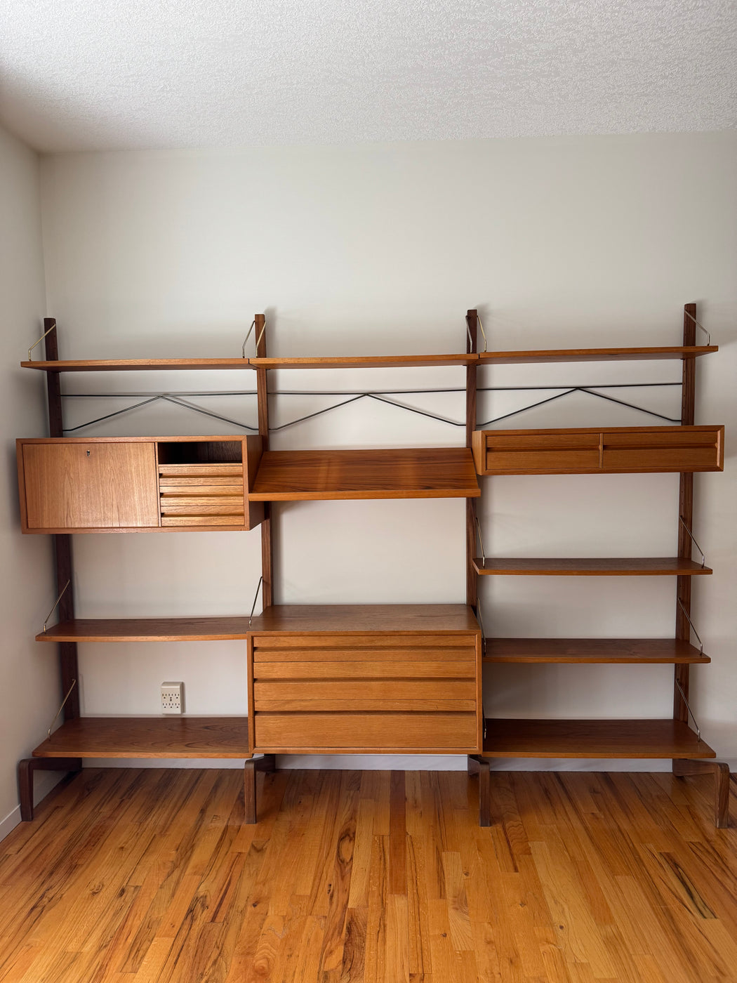 Poul Cadovius Wall Unit