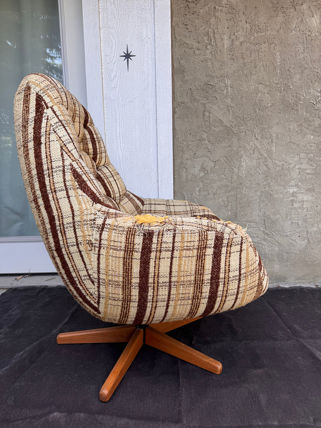 Doerner 60s Scoop Chair