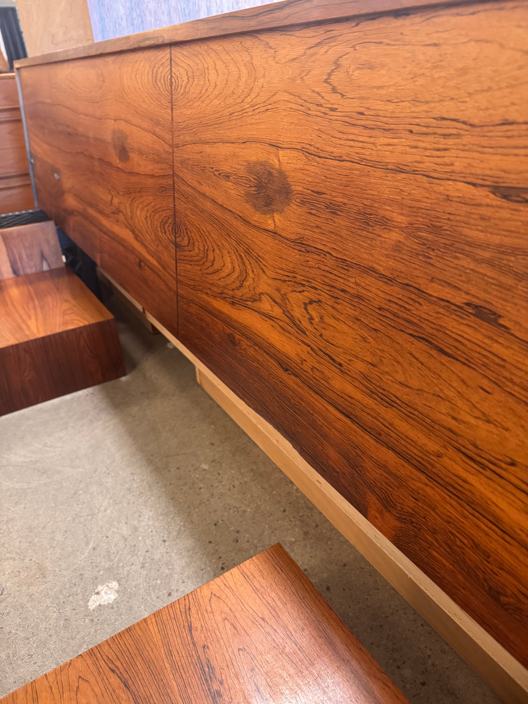 Rosewood Queen Headboard With Floating Nightstands