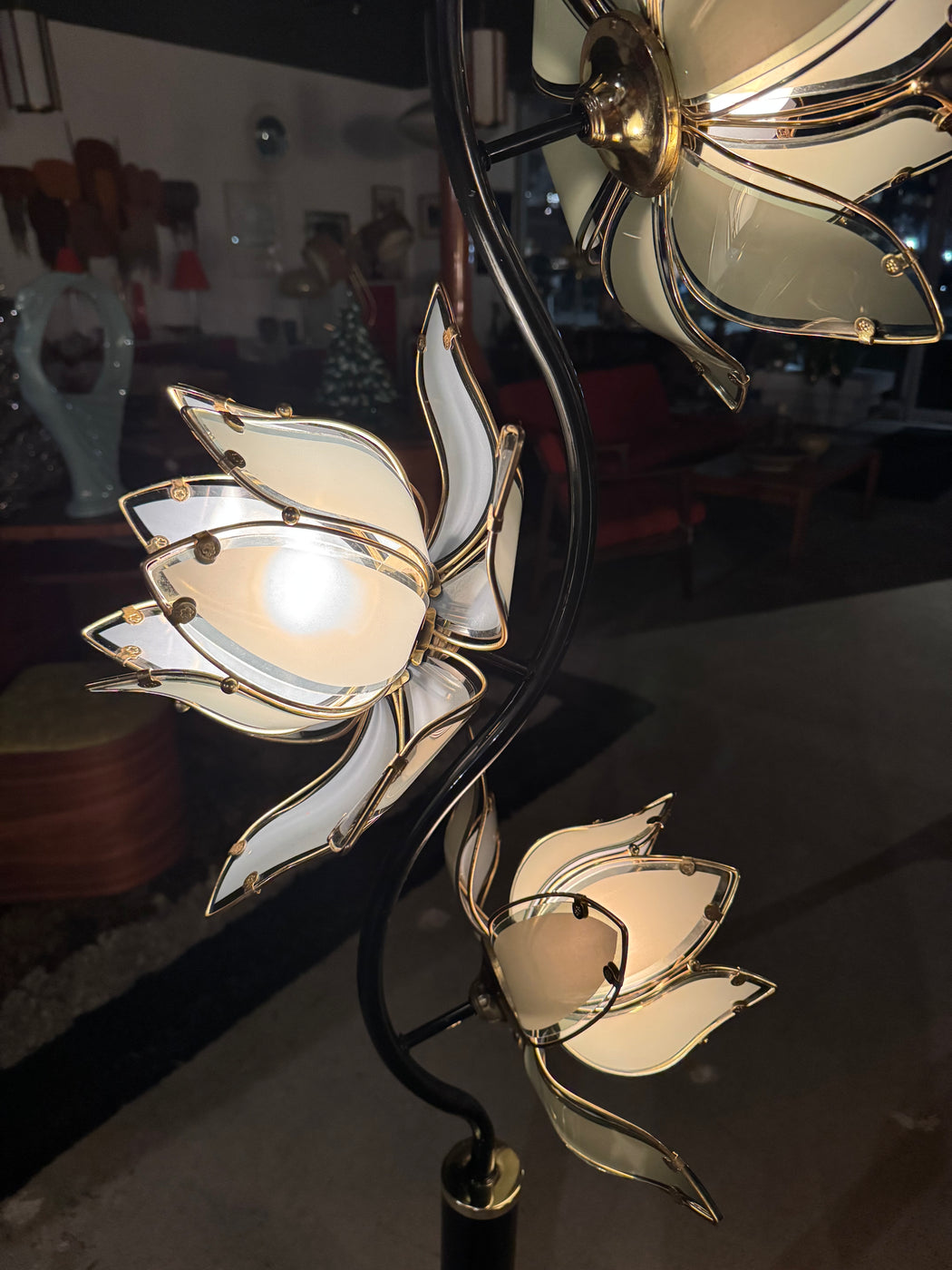 Vintage Hollywood Regency Style Lotus Floor Lamp