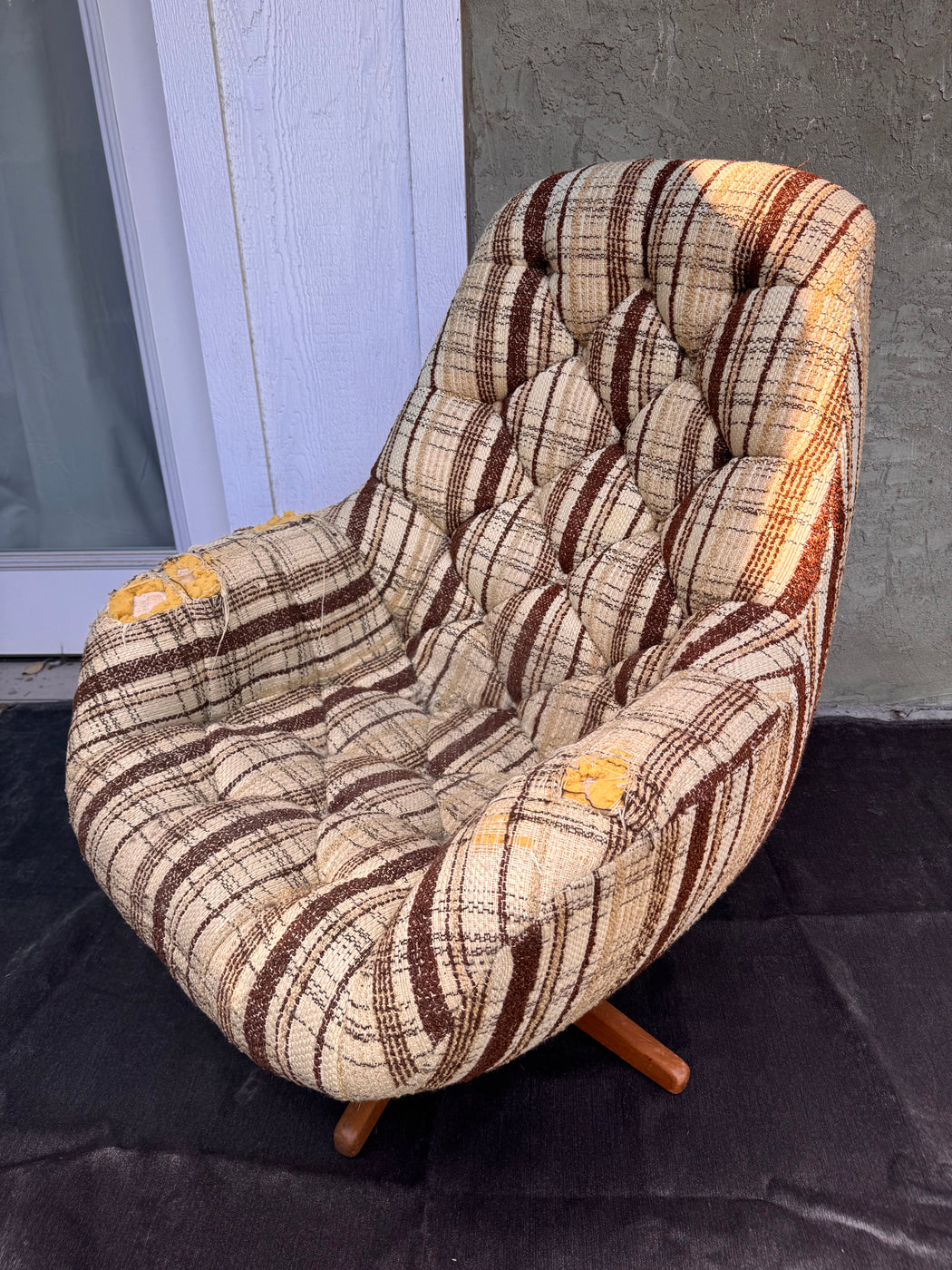 Doerner 60s Scoop Chair