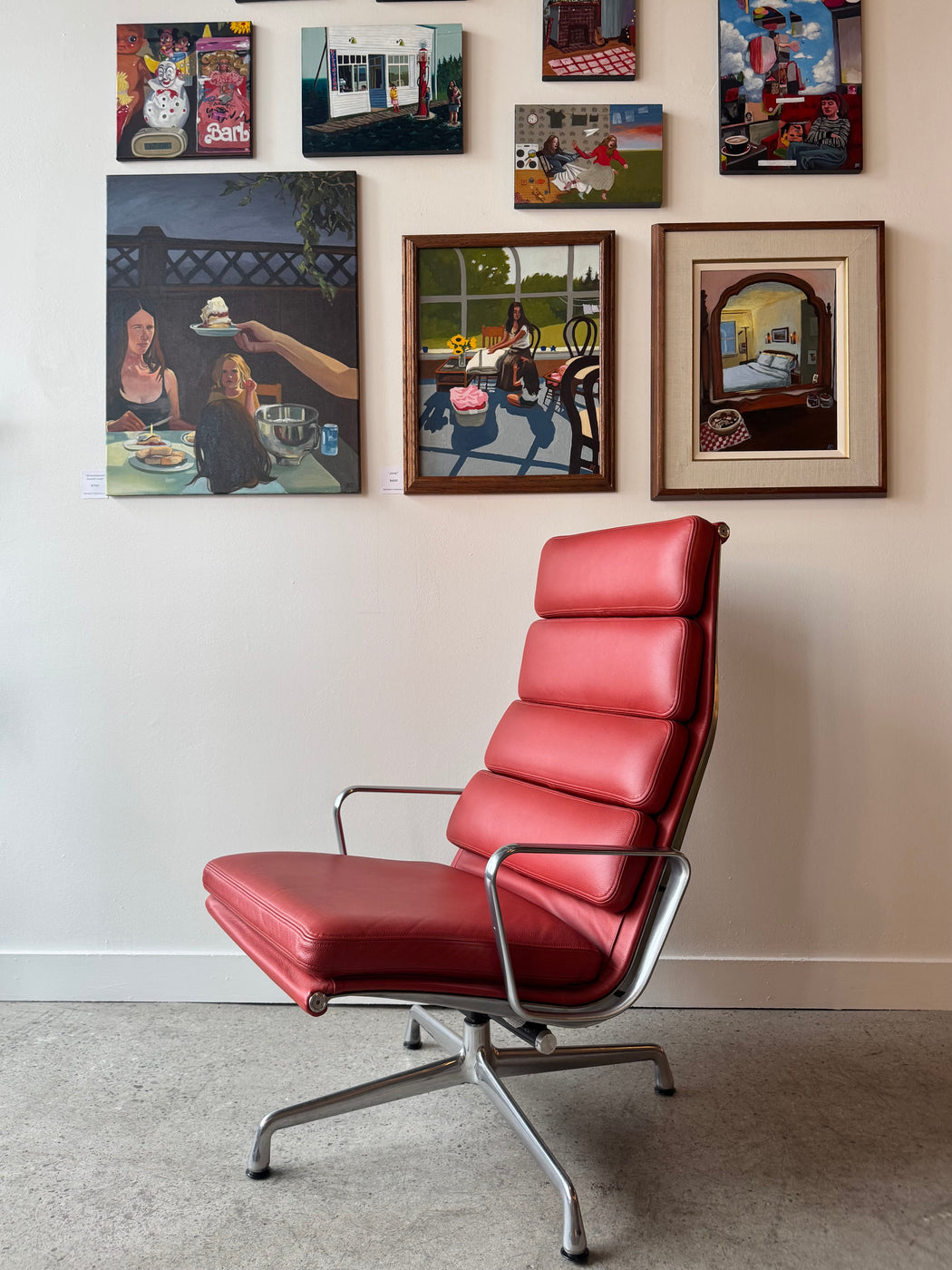 Eames Soft Pad Chair