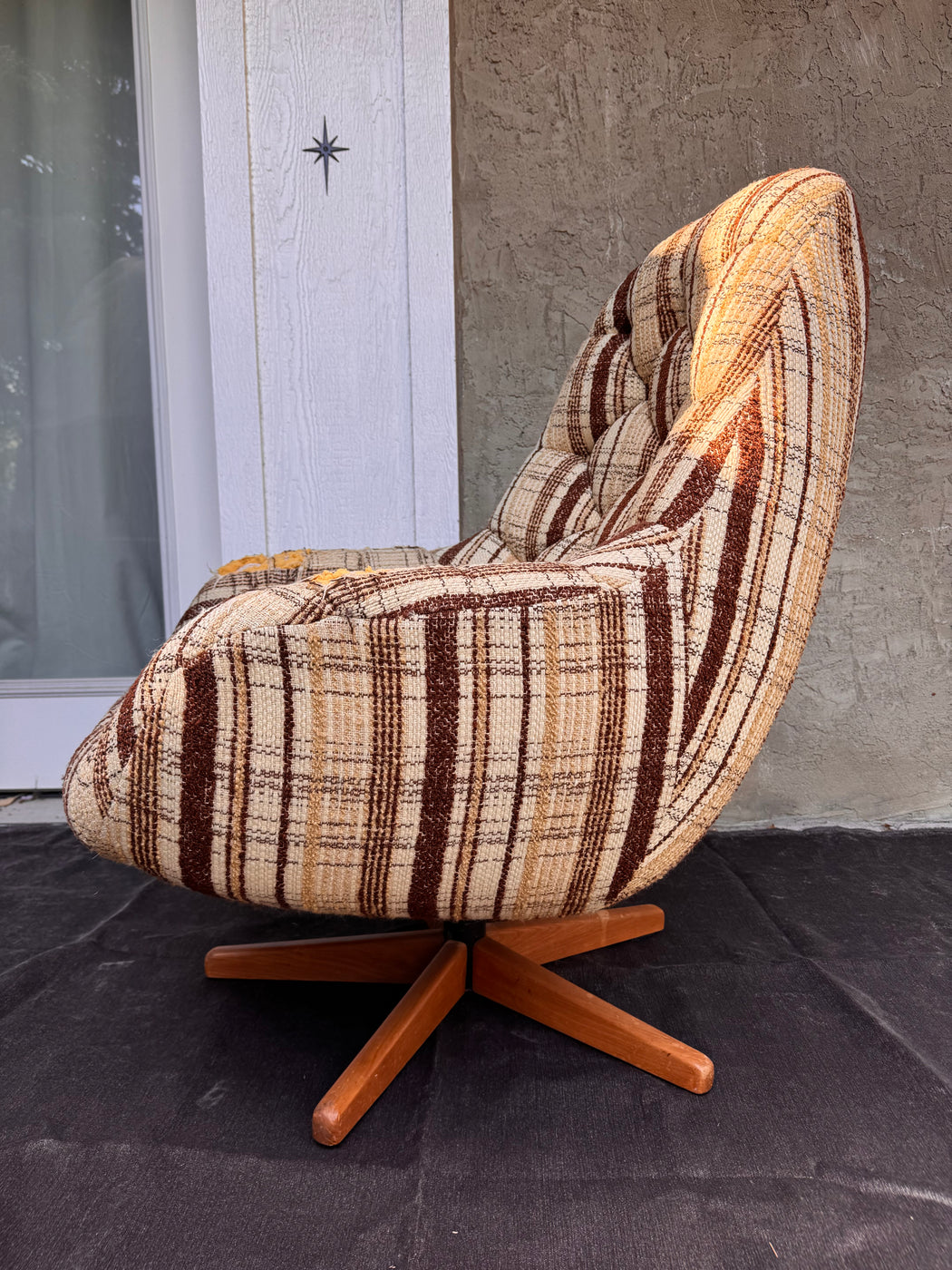 Doerner 60s Scoop Chair