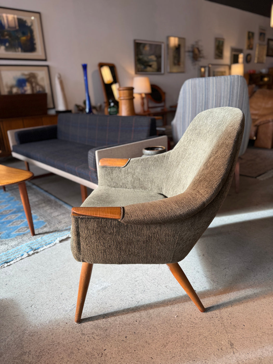 Westnofa Lounge Chair