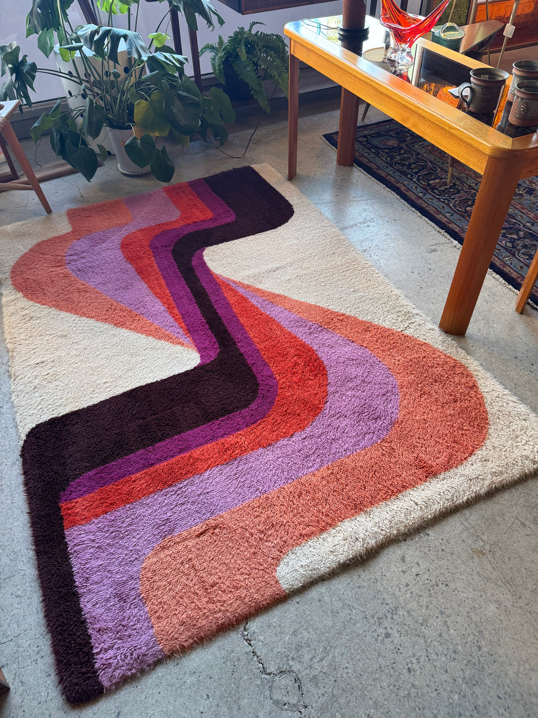 Groovy Rya Rug