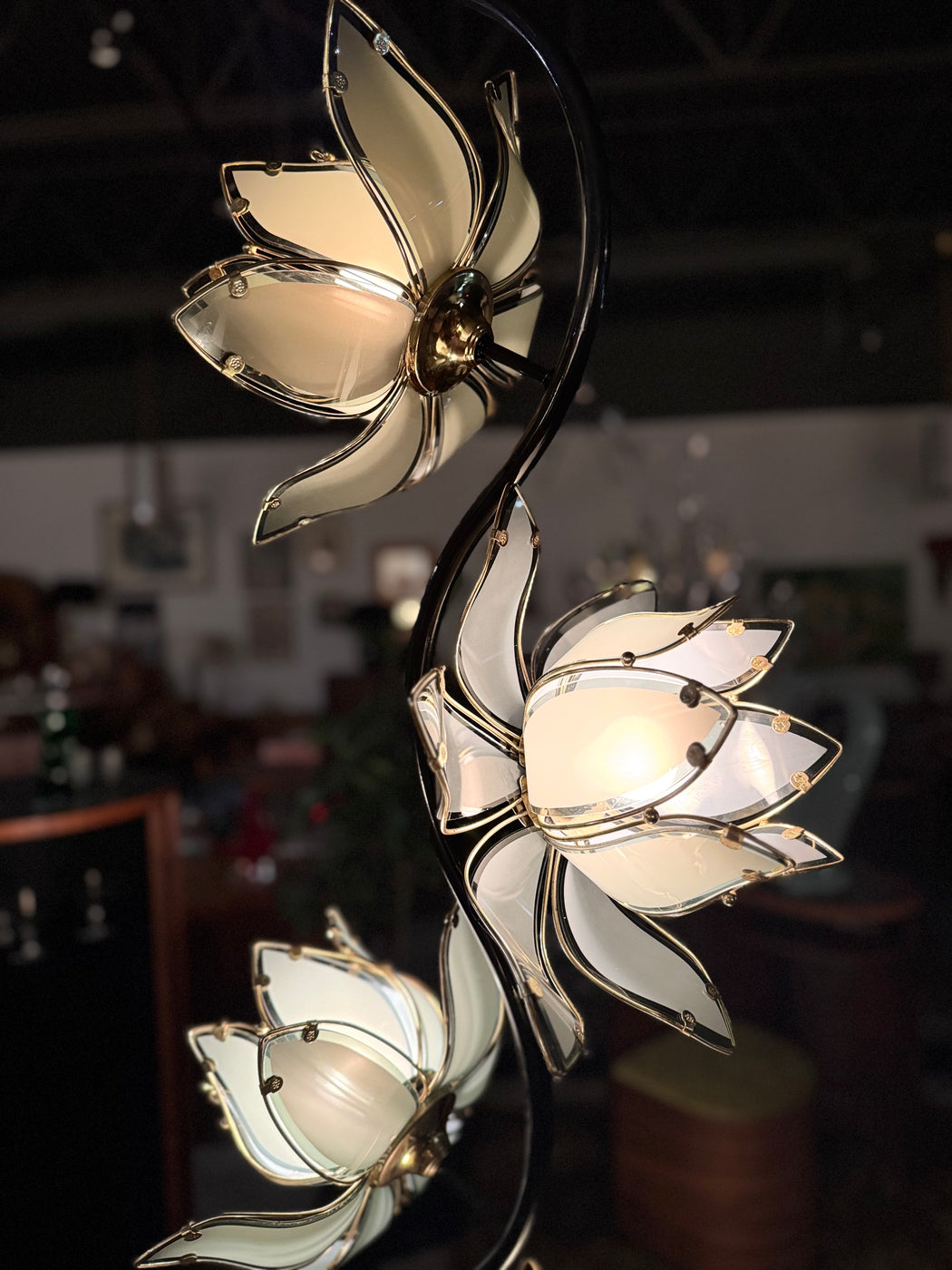 Vintage Hollywood Regency Style Lotus Floor Lamp
