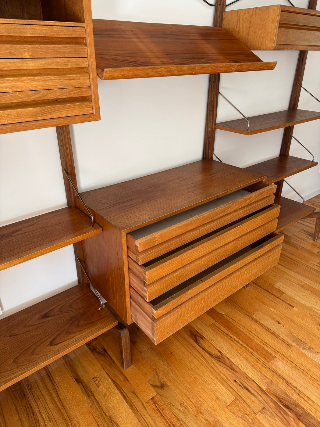 Poul Cadovius Wall Unit