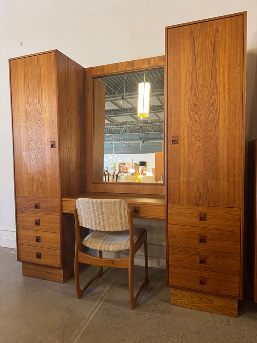 Teak Wardrobe Dresser Vanity