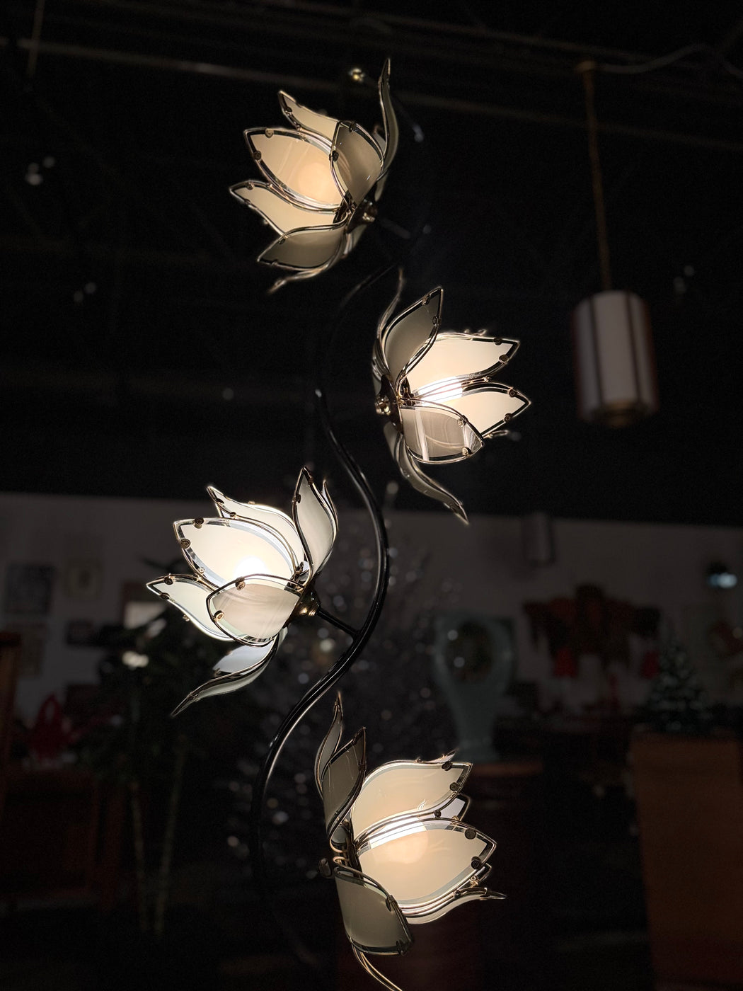 Vintage Hollywood Regency Style Lotus Floor Lamp