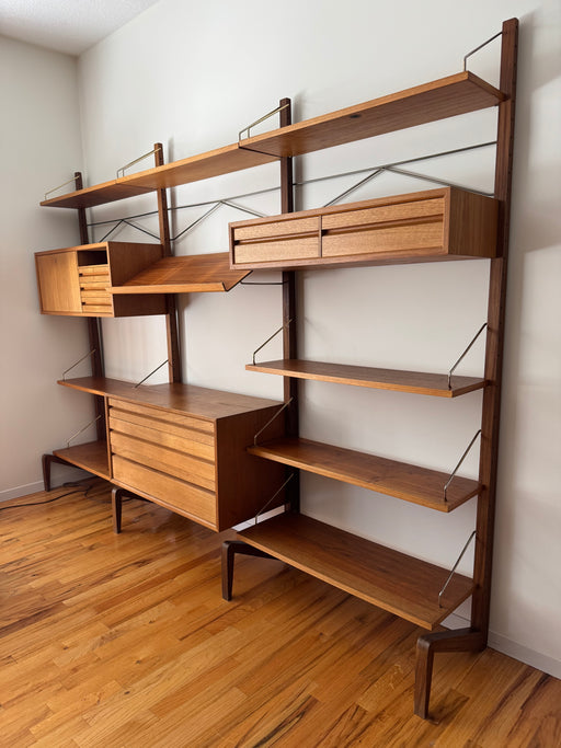 Poul Cadovius Wall Unit