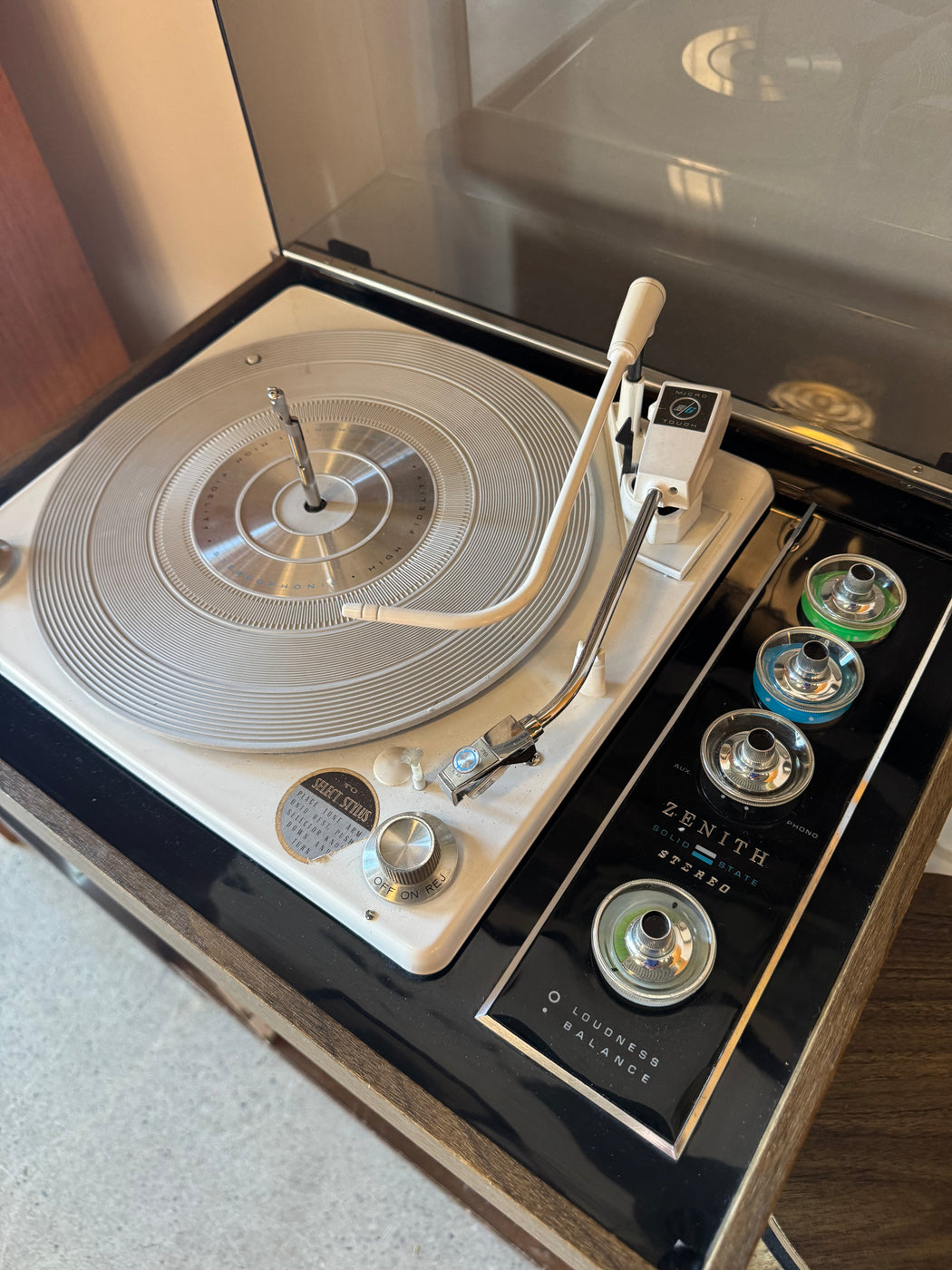 Zenith Circle of Sound Record Player