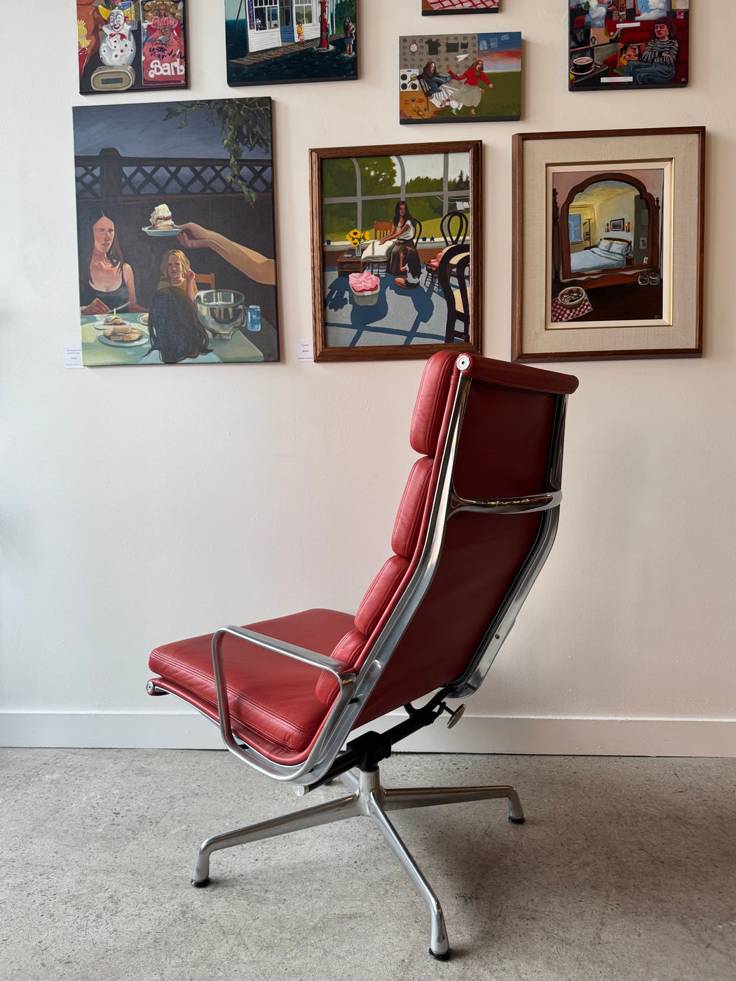 Eames Soft Pad Chair