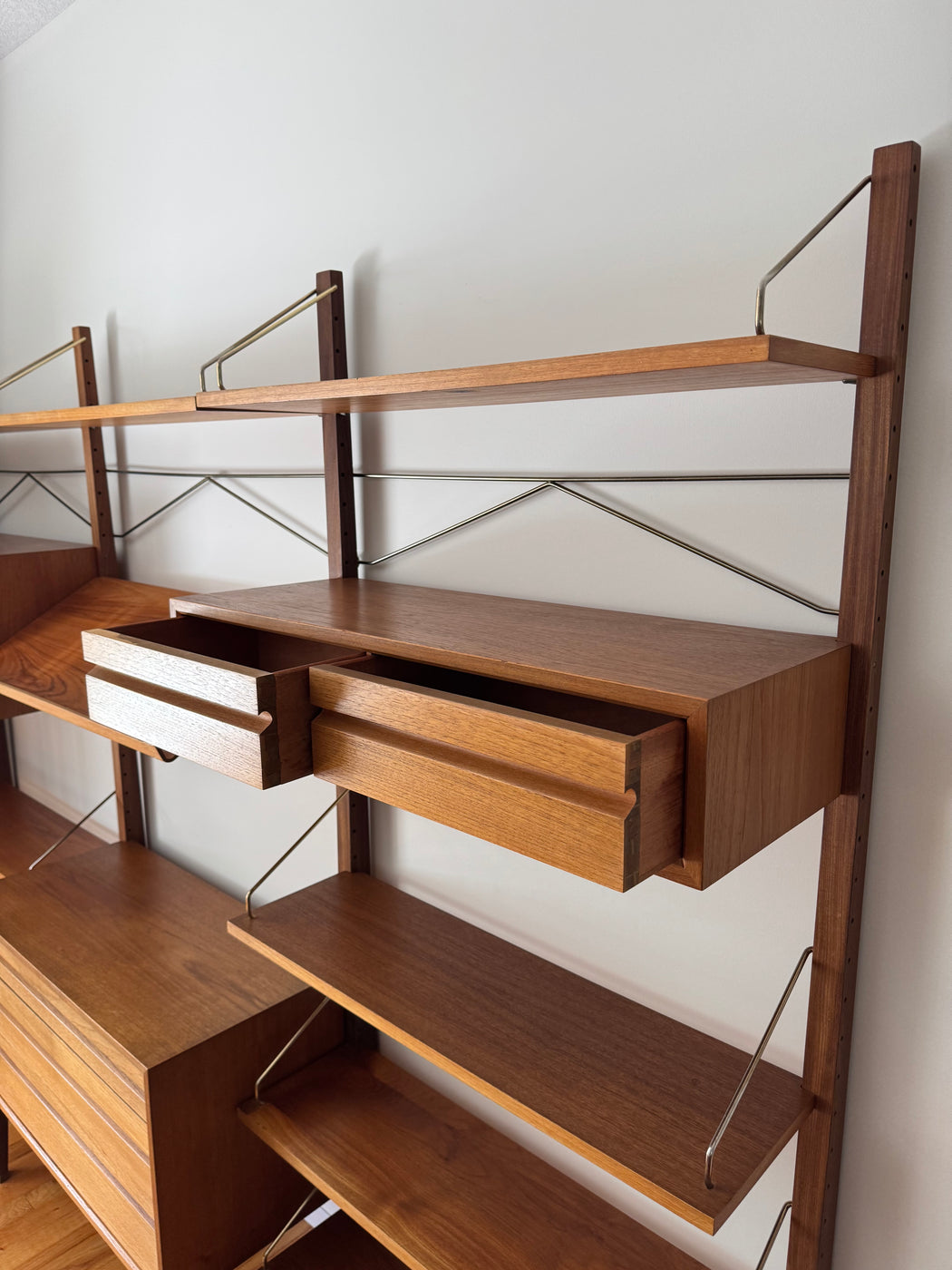 Poul Cadovius Wall Unit