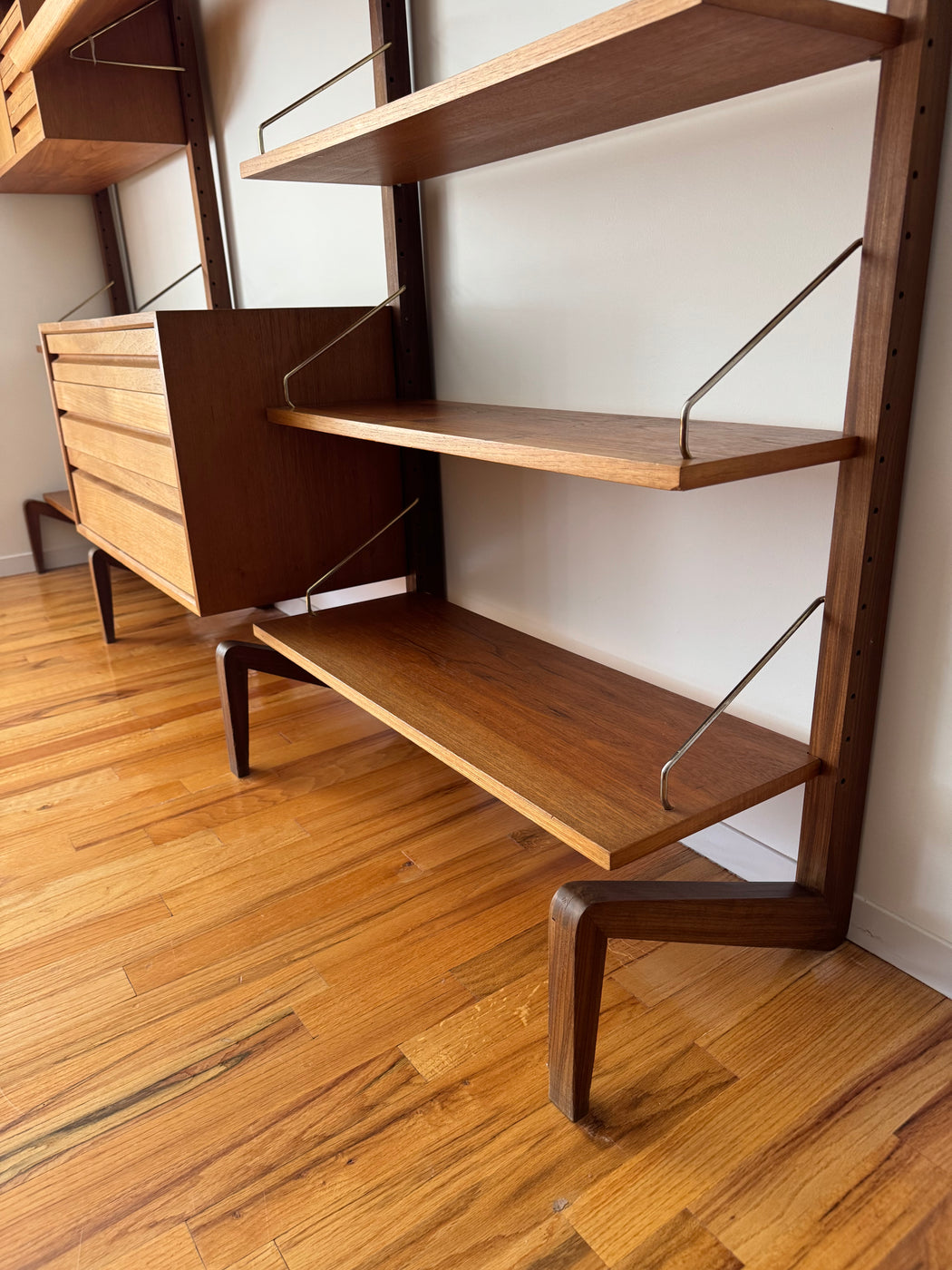 Poul Cadovius Wall Unit