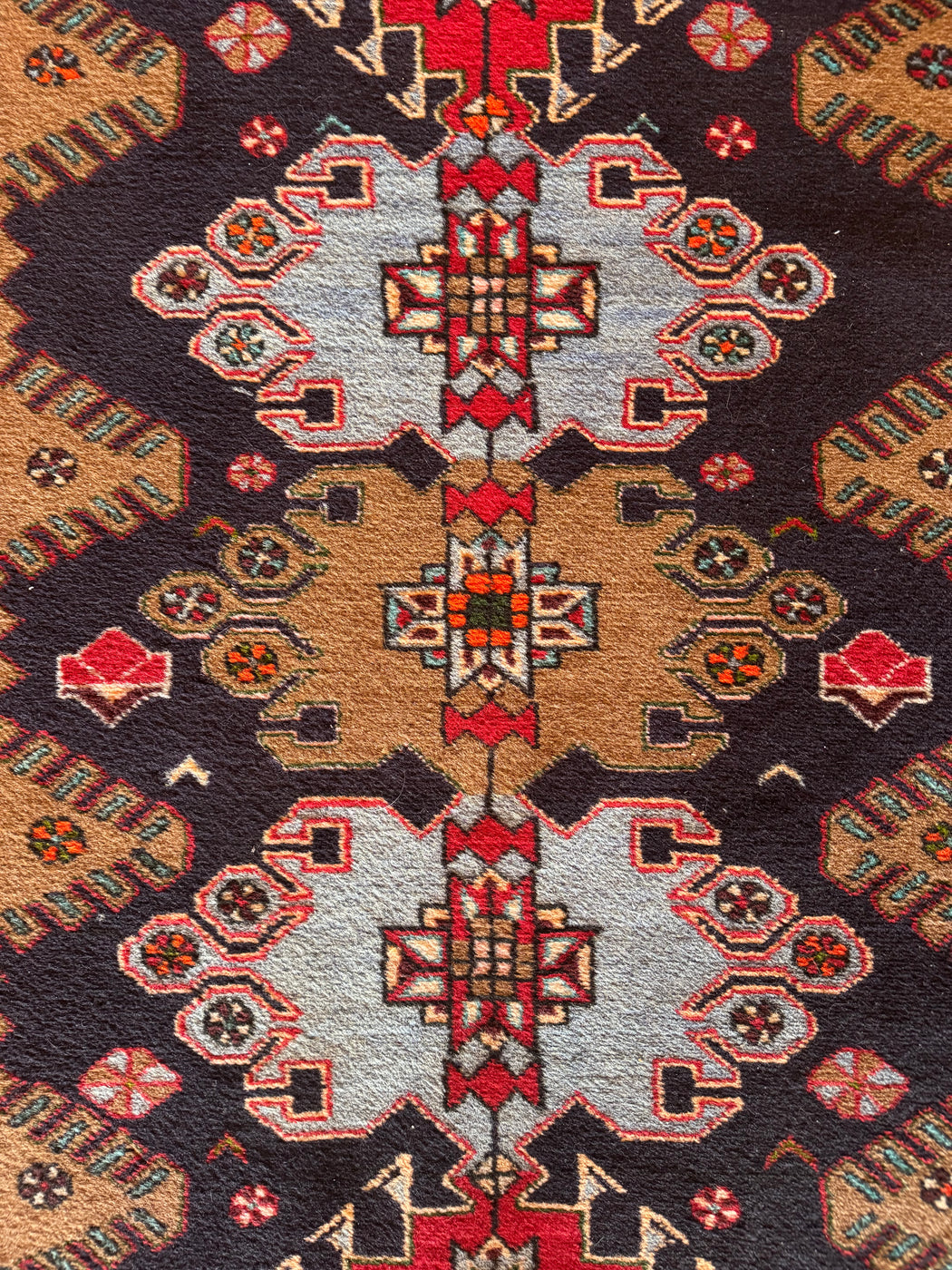 Hand knotted Persian Rug