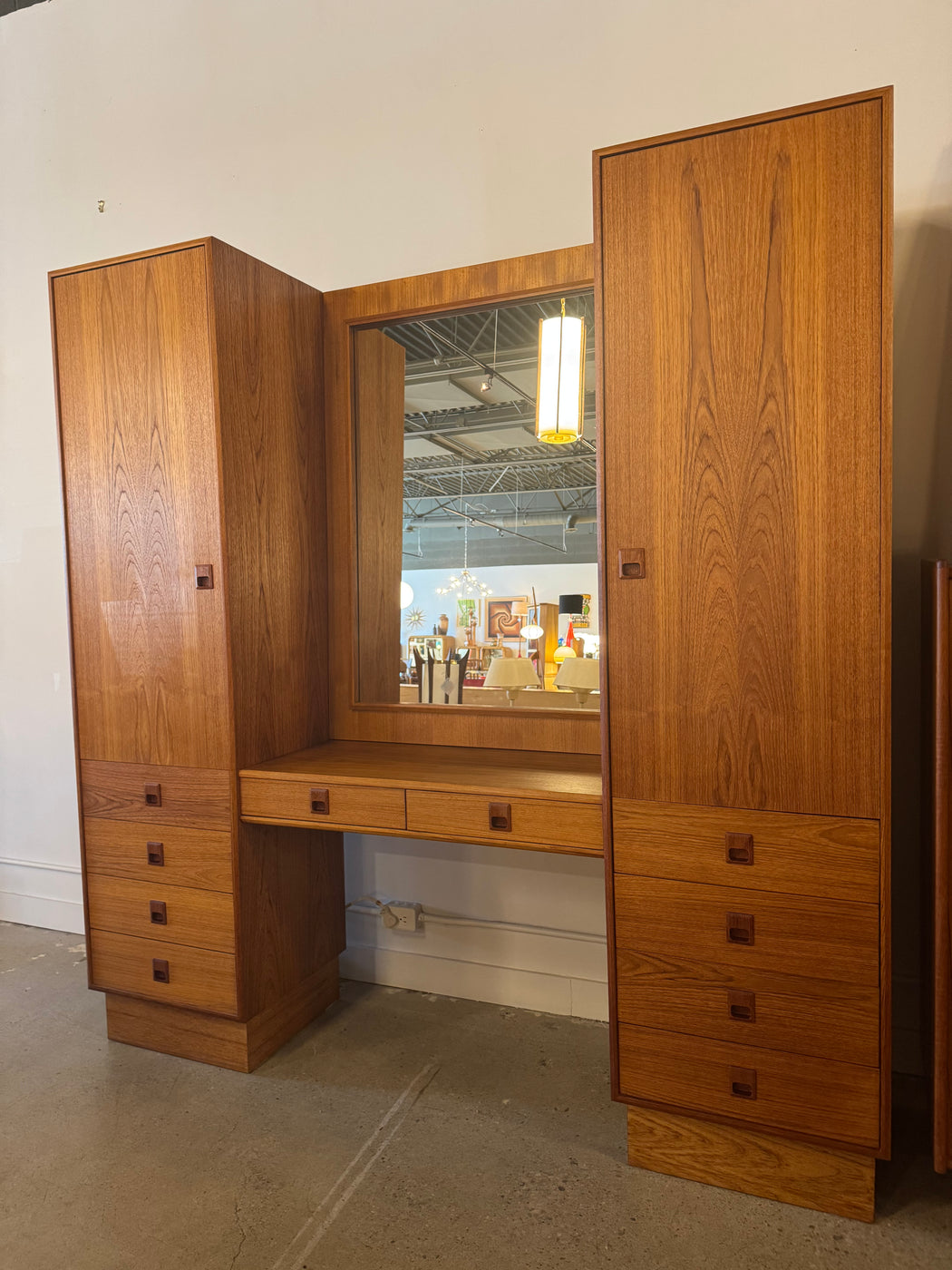 Teak Wardrobe Dresser Vanity