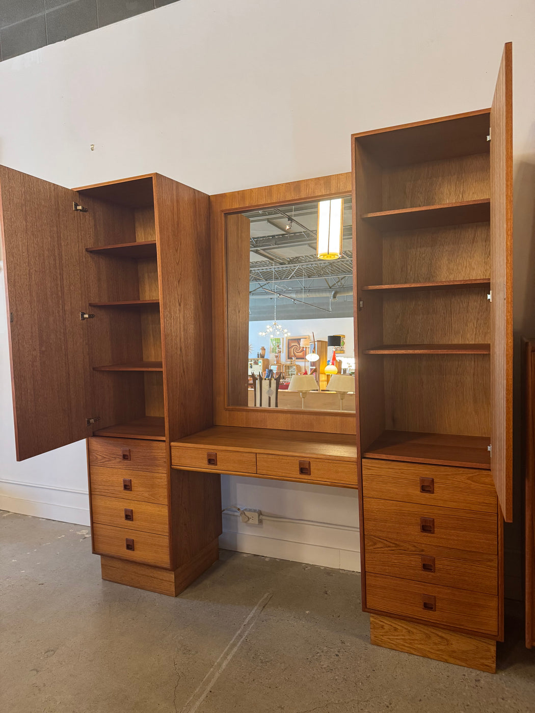 Teak Wardrobe Dresser Vanity