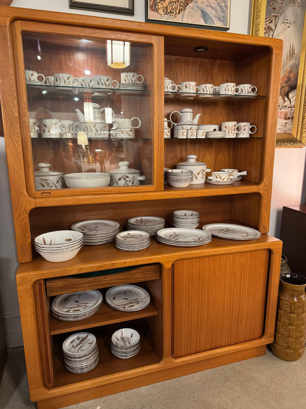 SALE • Wild Oats Stonehenge Midwinter Dish Set